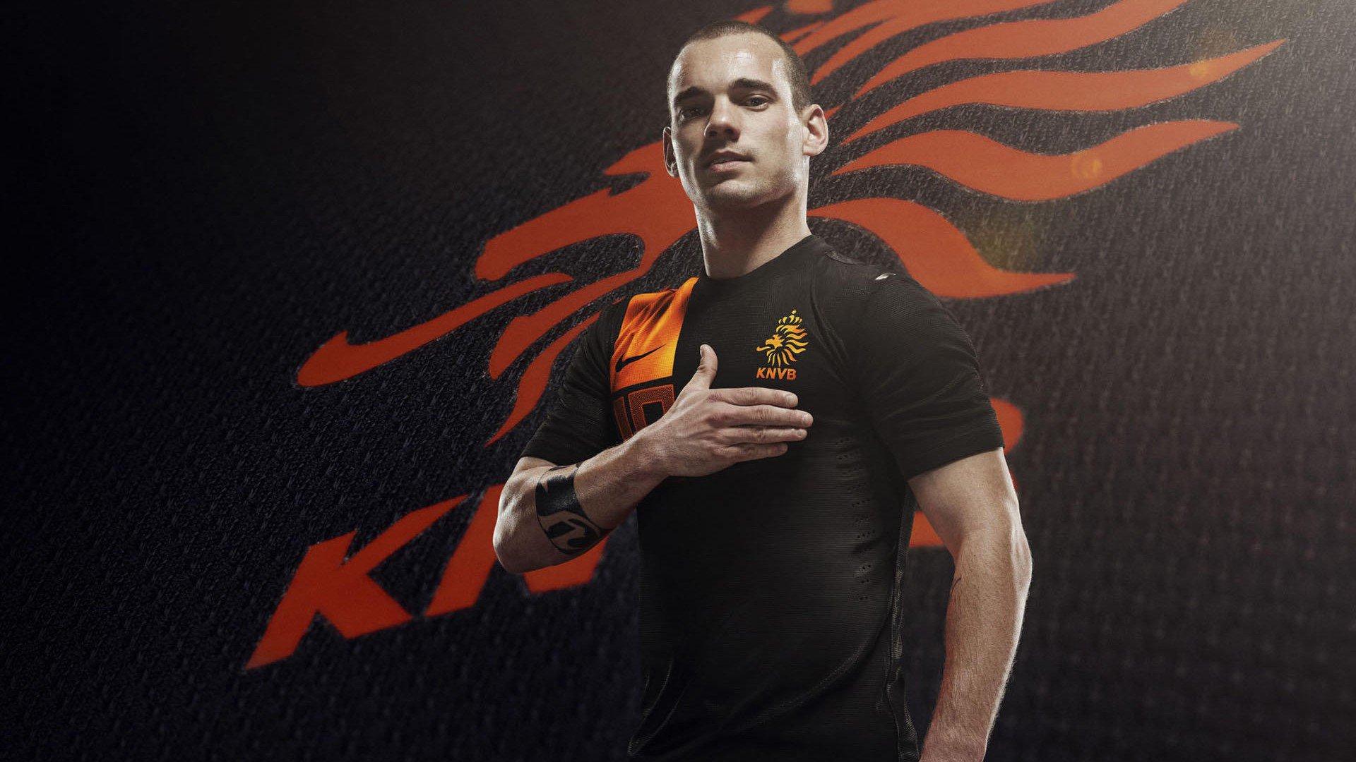 足球场上演惊天个人秀,球员连续突破五十次防守震撼全场